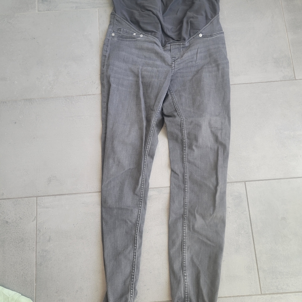 Maternity jeans